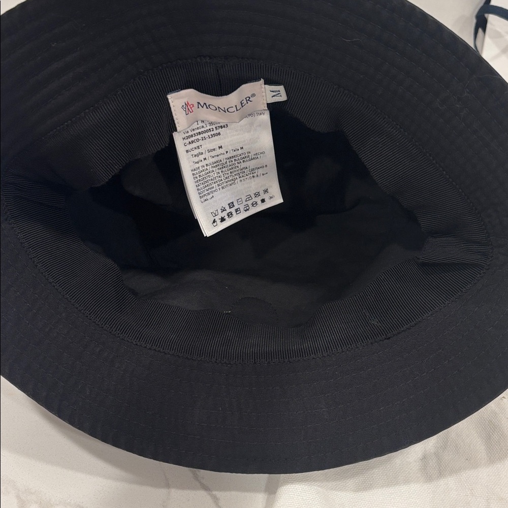 NWOT Moncler Bucket Hat - Picture 9 of 11